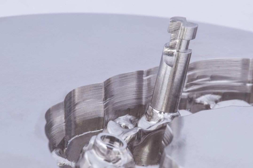 implantologie-usinage-de-barre-RESTAURATION-TRANSVISSEE-PLURALE-analogue